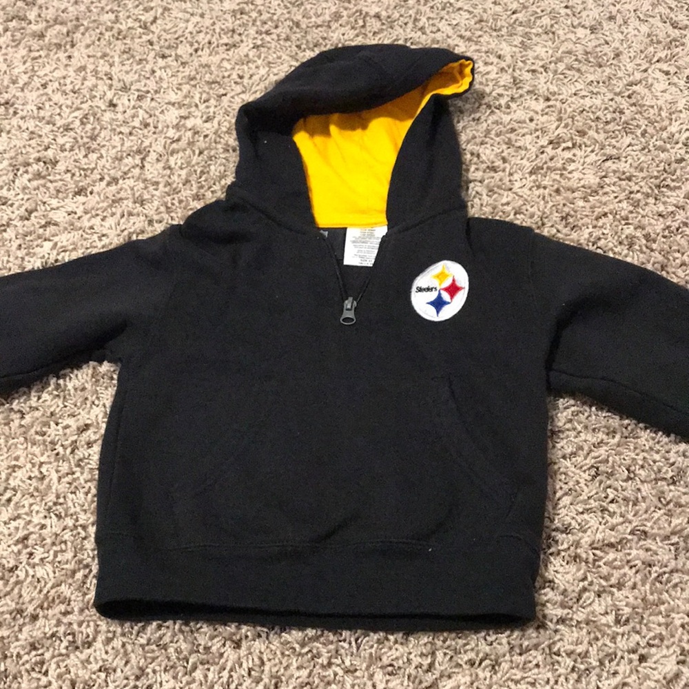 Pittsburgh Steeler sweat shirt